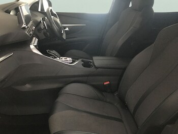 Used Peugeot 3008 2021 for sale - 76748819: Photo