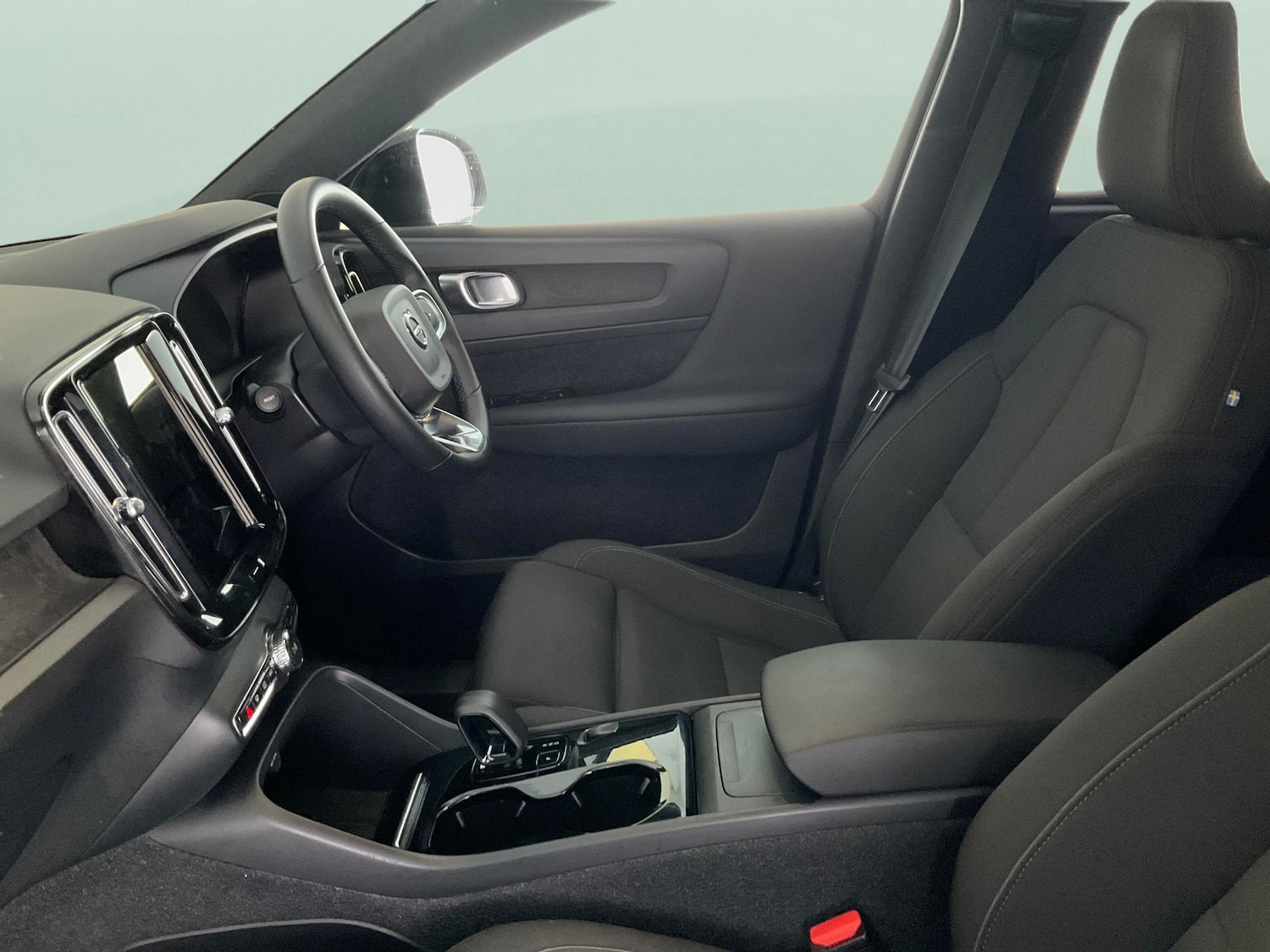 Used Volvo XC40 2022 for sale - 78178216: Photo 4