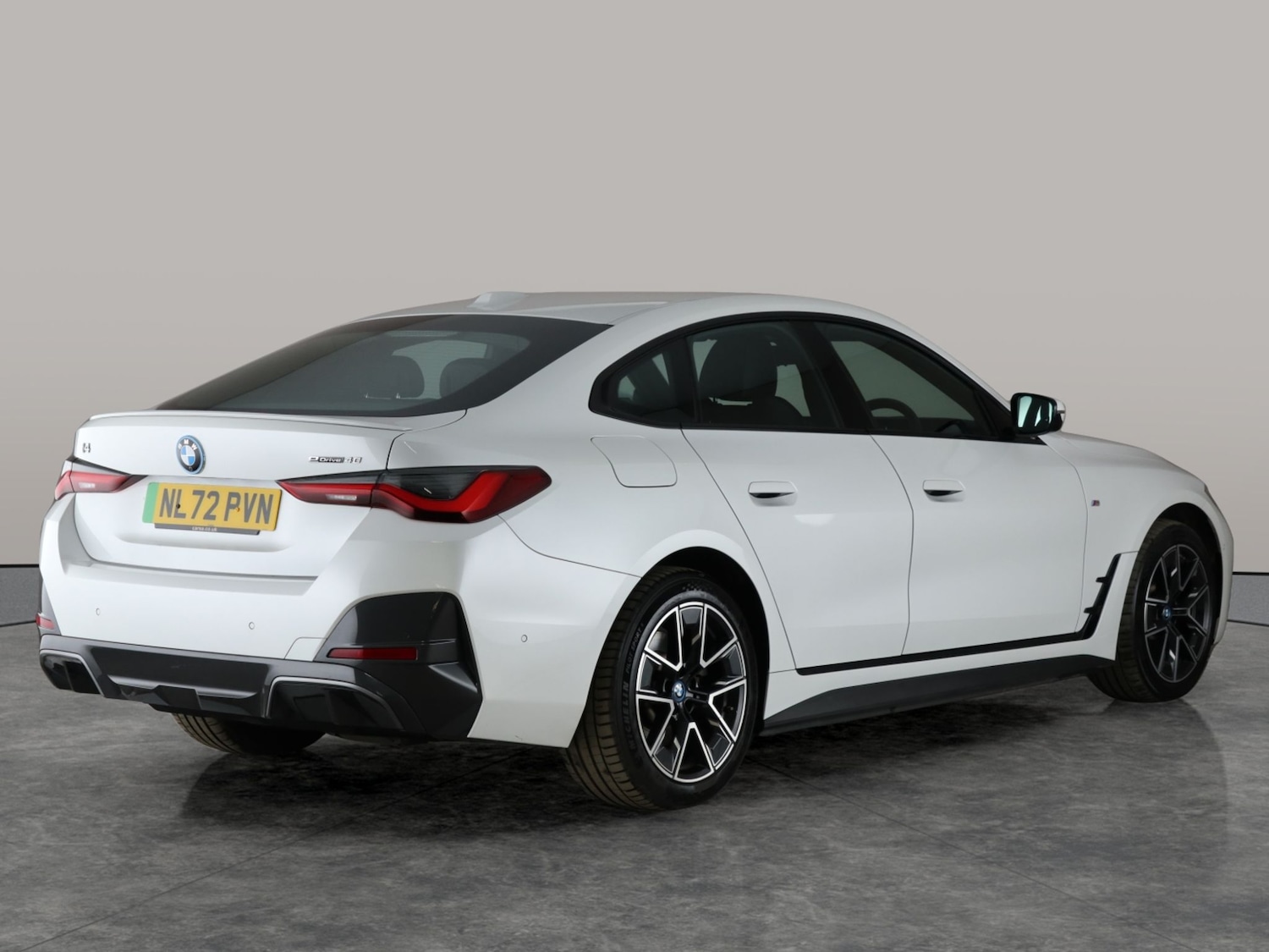 Used BMW i4 2022 for sale - 76505374: Photo 12