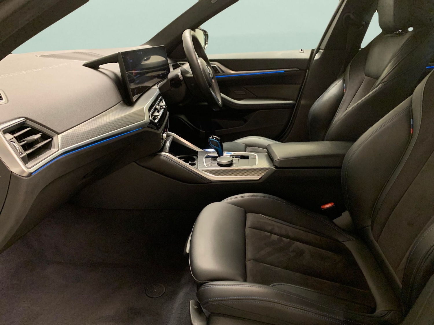 Used BMW i4 2022 for sale - 76505374: Photo 4