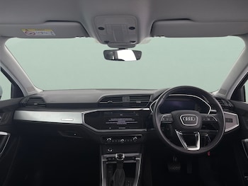 Used Audi Q3 2023 for sale - 79355339: Photo