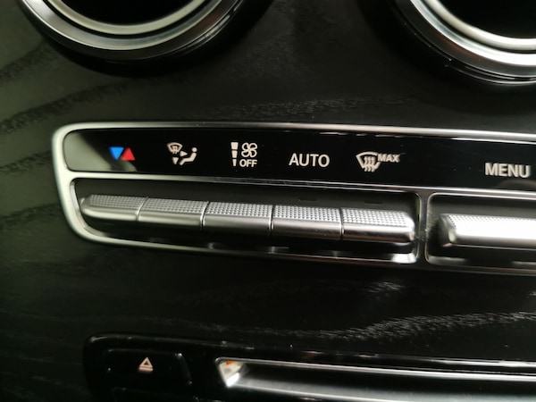 Used Mercedes-Benz GLC 2018 for sale - 76290628: Photo 21