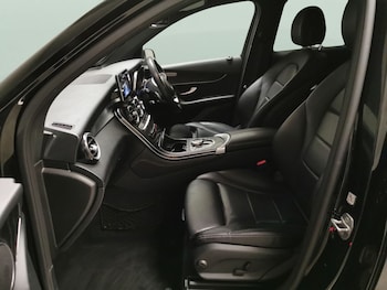 Used Mercedes-Benz GLC 2018 for sale - 76290628: Photo 4