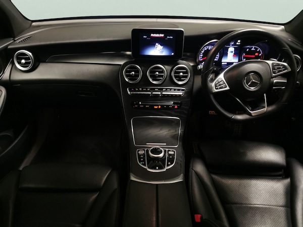 Used Mercedes-Benz GLC 2018 for sale - 76290628: Photo 9