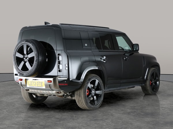 Used Land Rover Defender 110 2023 for sale - 76290622: Photo 13
