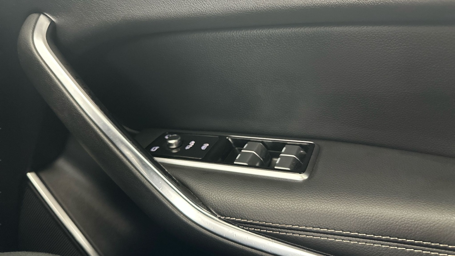 Used Jaguar F-Pace 2021 for sale - 77397602: Photo 29