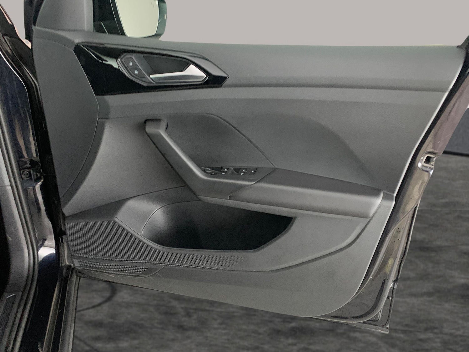 Used Volkswagen T-Cross 2022 for sale - 76719913: Photo 32