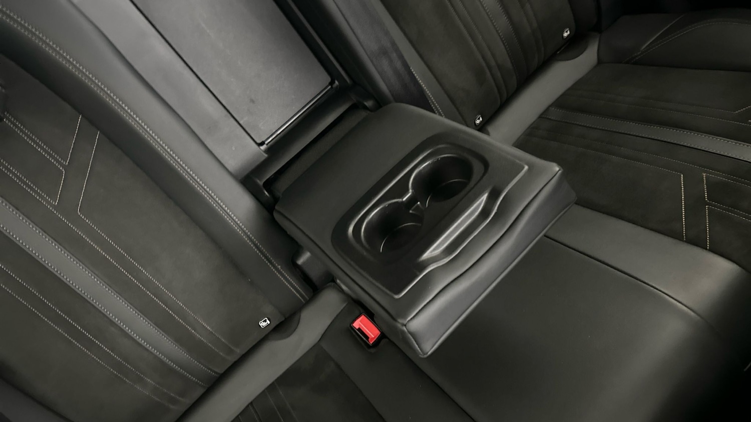 Used Peugeot 3008 2021 for sale - 76507948: Photo 32