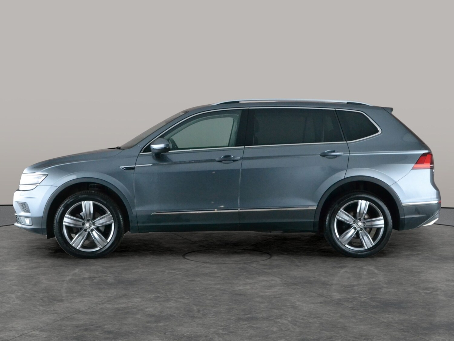 Used Volkswagen Tiguan Allspace 2021 for sale - 77846199: Photo 13