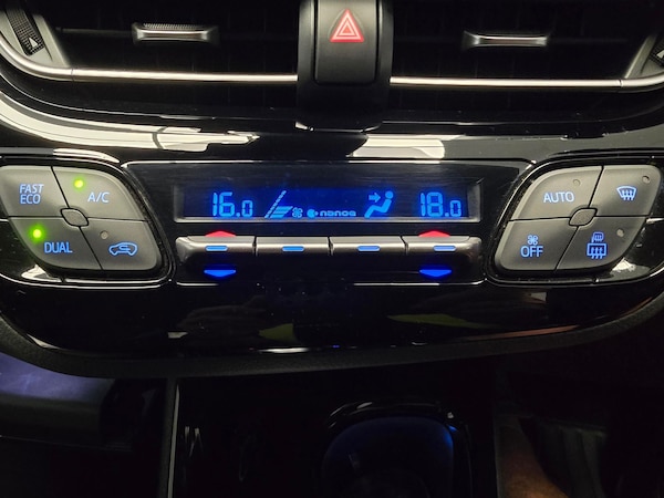 Used Toyota C-HR 2021 for sale - 76222305: Photo 22