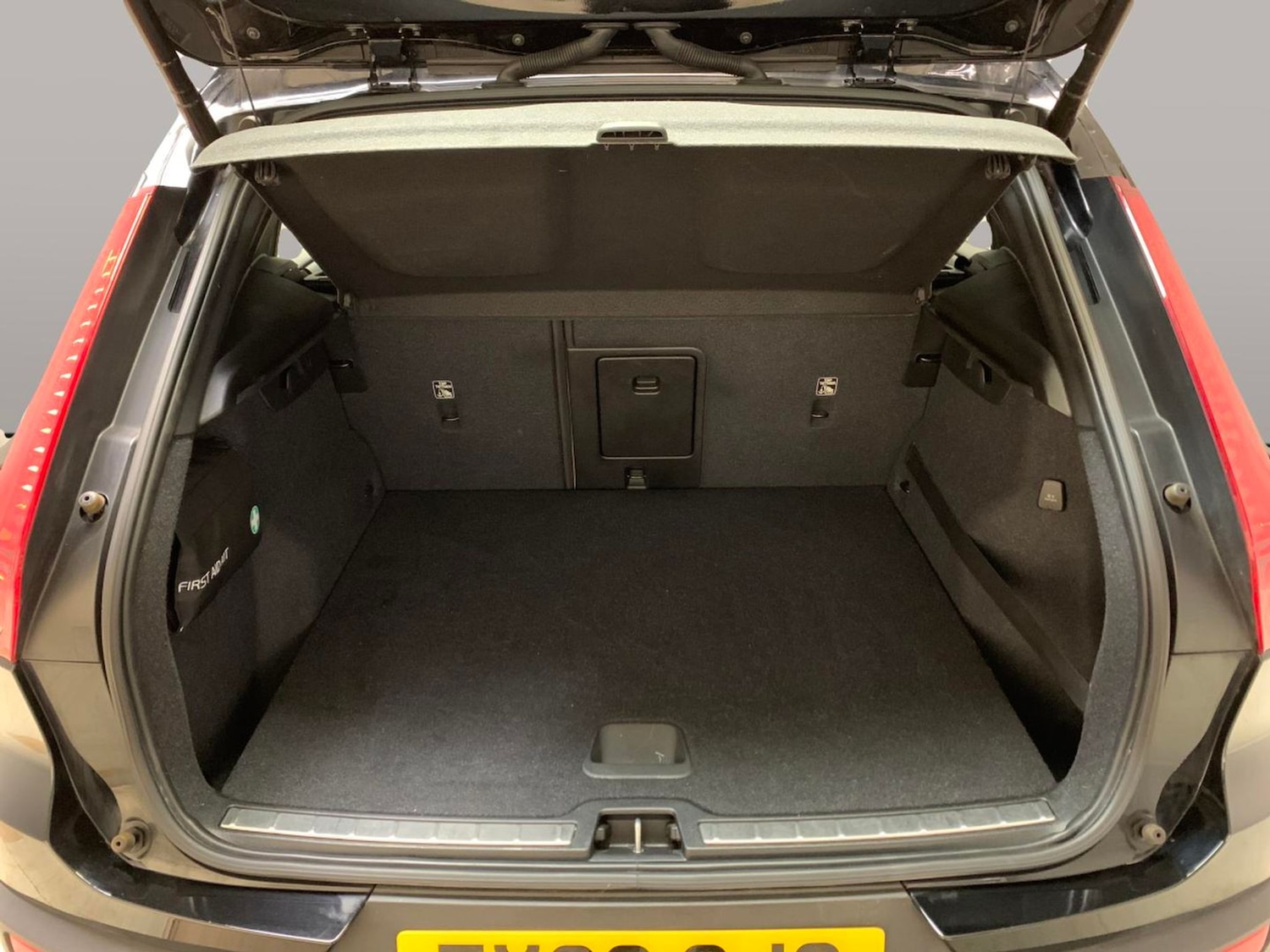 Used Volvo XC40 2020 for sale - 76390357: Photo 39