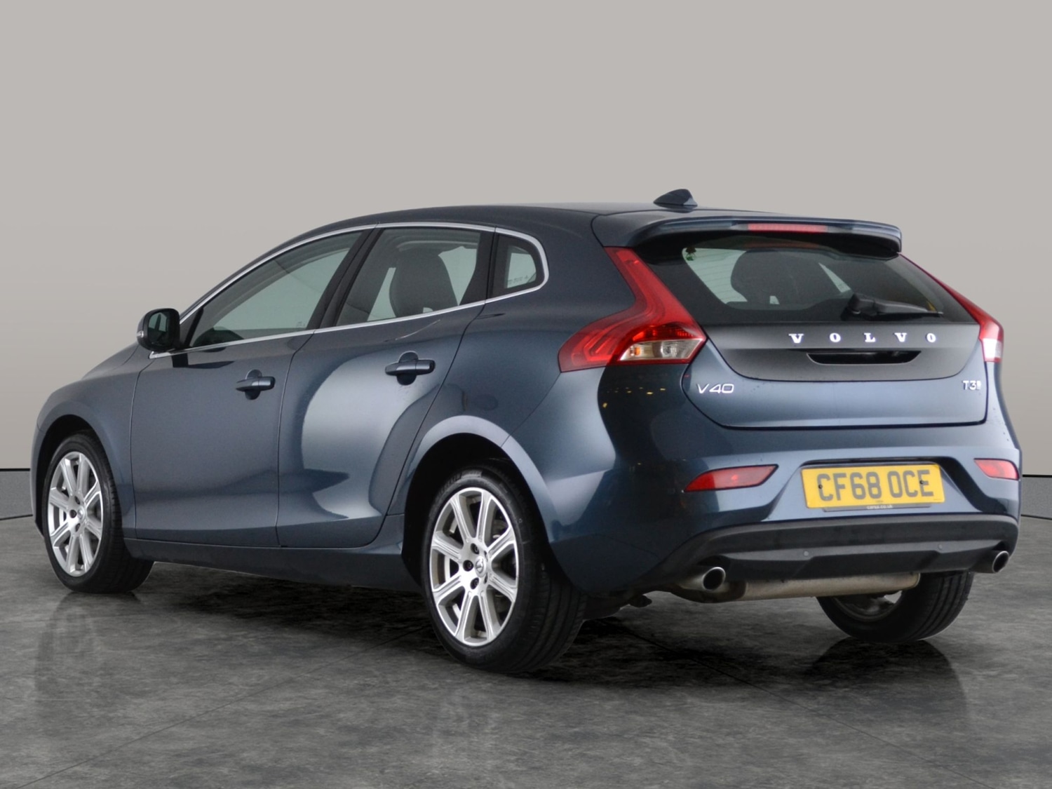 Used Volvo V40 2018 for sale - 77170847: Photo 9