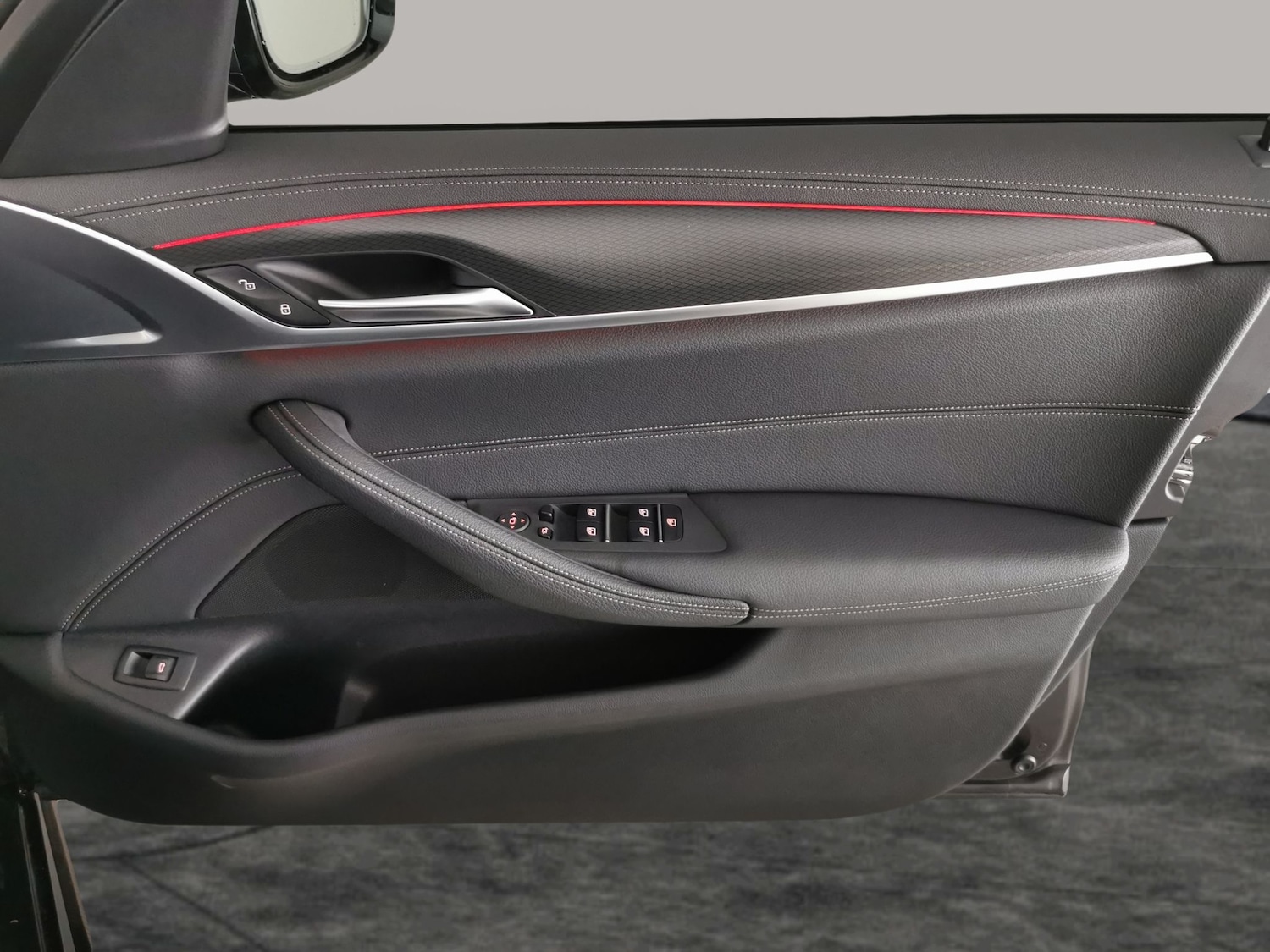 Used BMW 5 Series 2023 for sale - 76648583: Photo 31