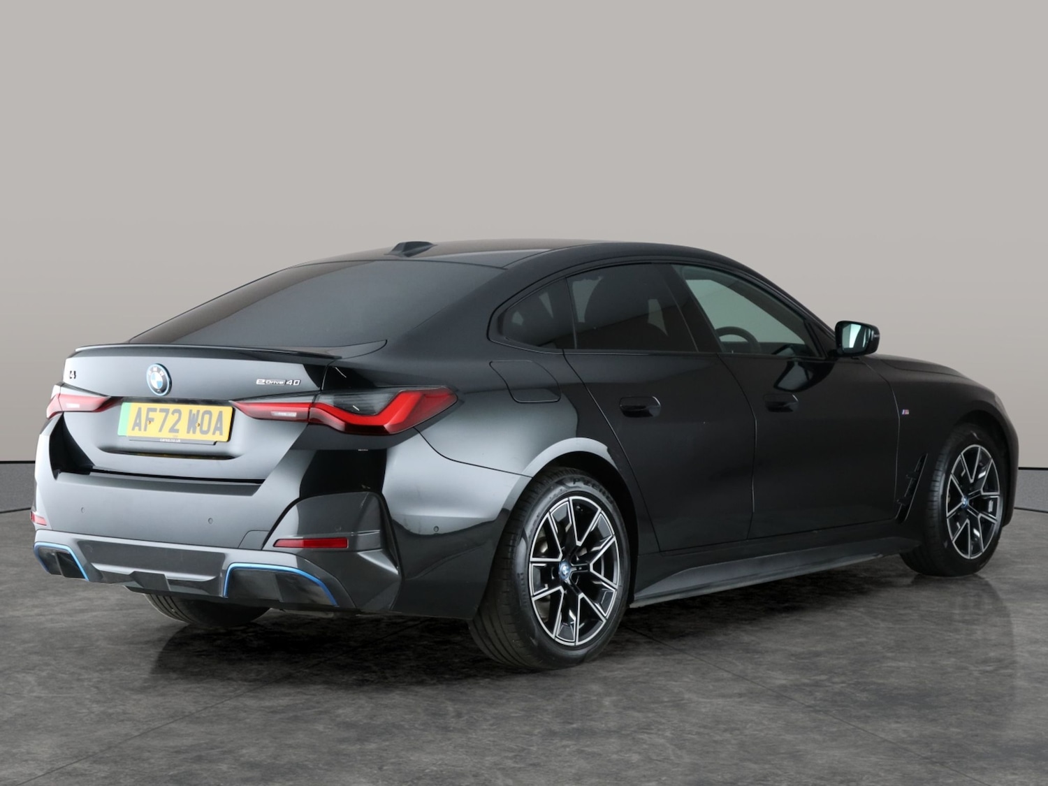 Used BMW i4 2022 for sale - 76703951: Photo 10