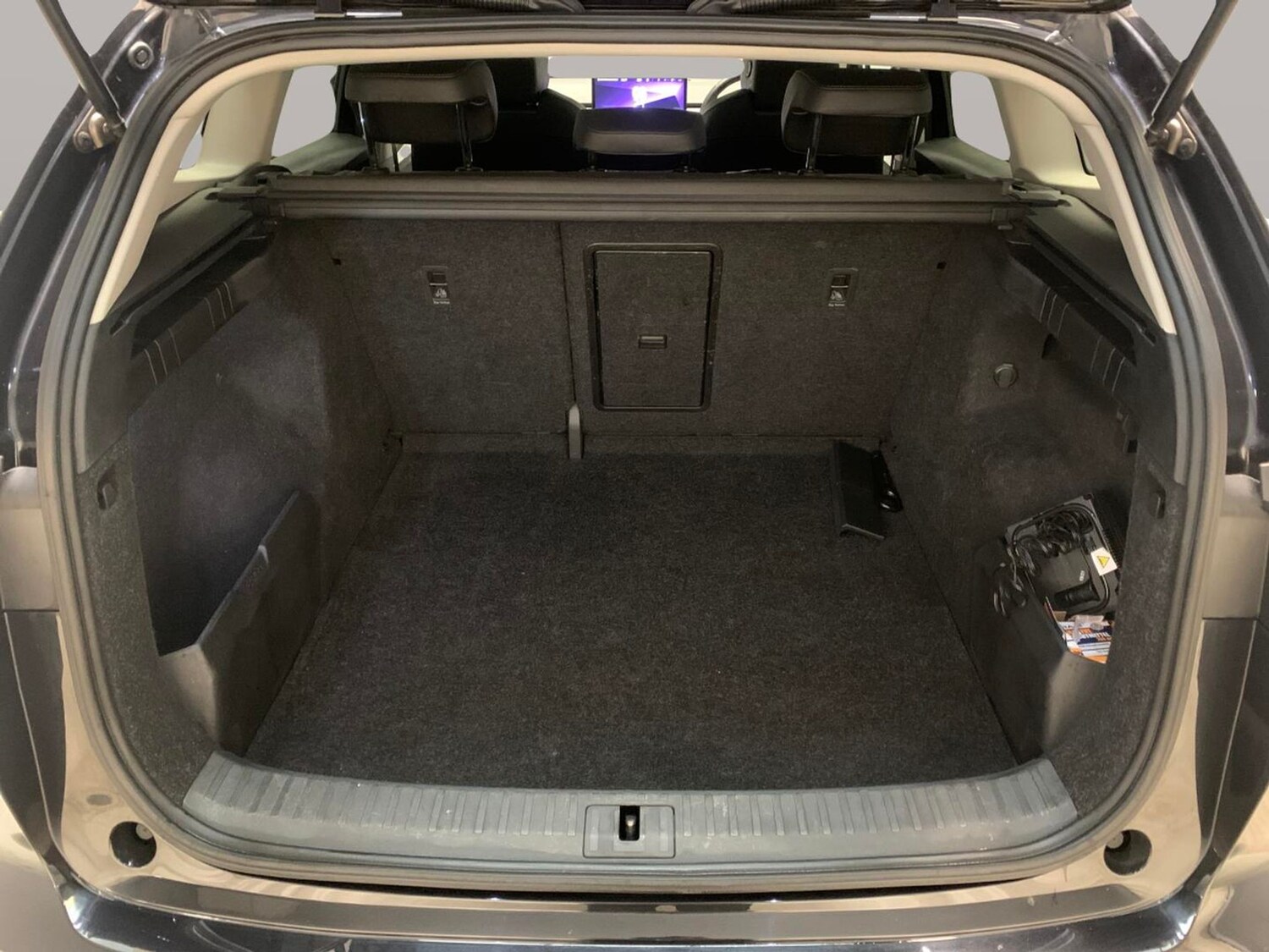 Used Skoda Enyaq 2021 for sale - 77902136: Photo 33