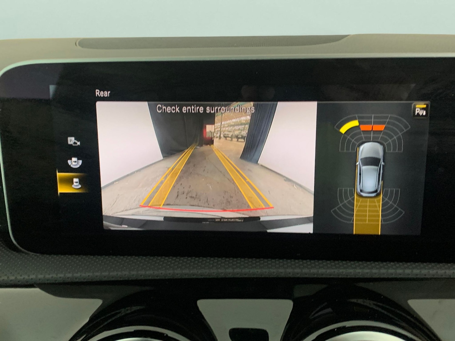 Used Mercedes-Benz A-Class 2020 for sale - 76895135: Photo 5