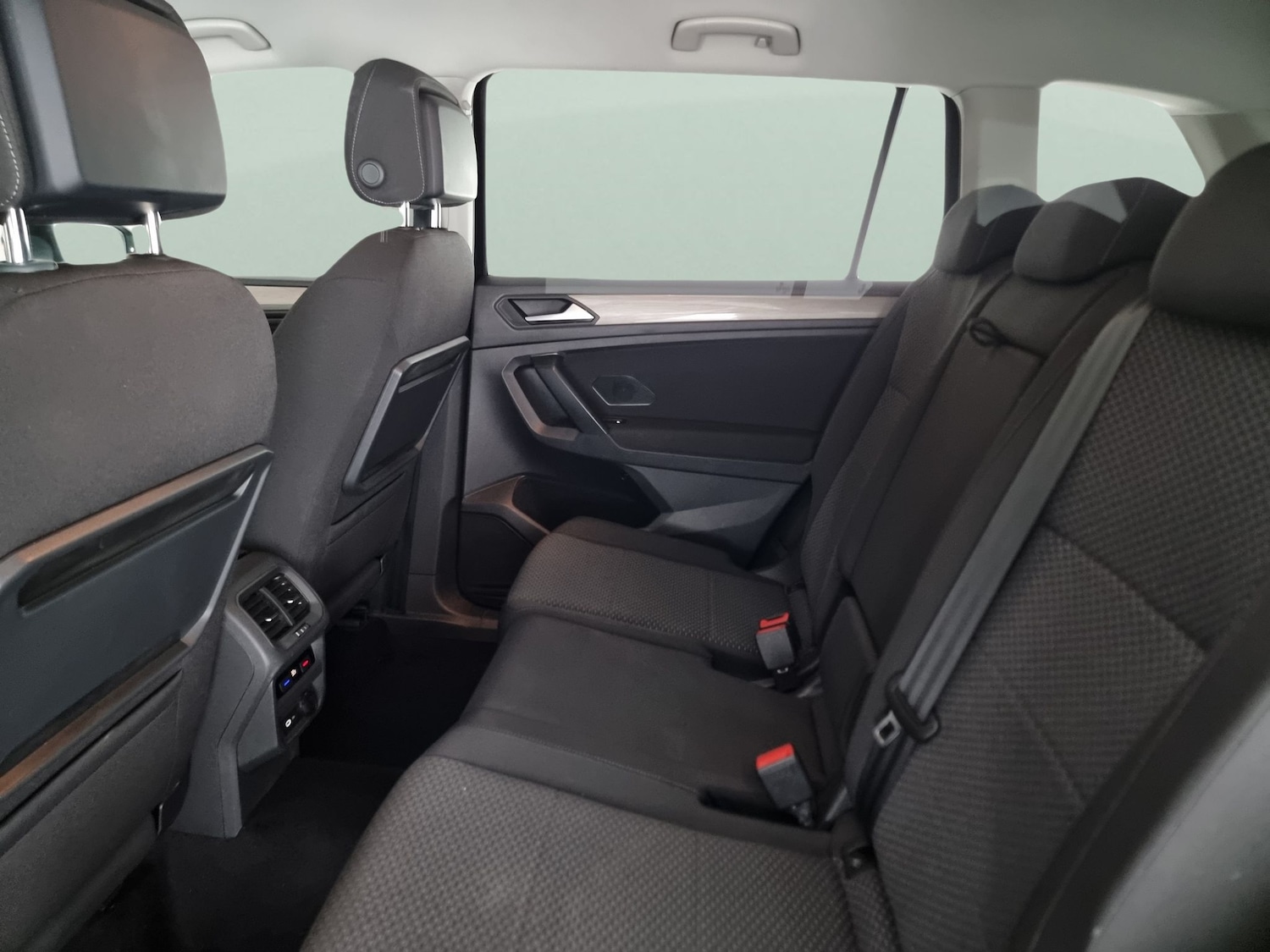 Used Volkswagen Tiguan Allspace 2021 for sale - 76176827: Photo 32