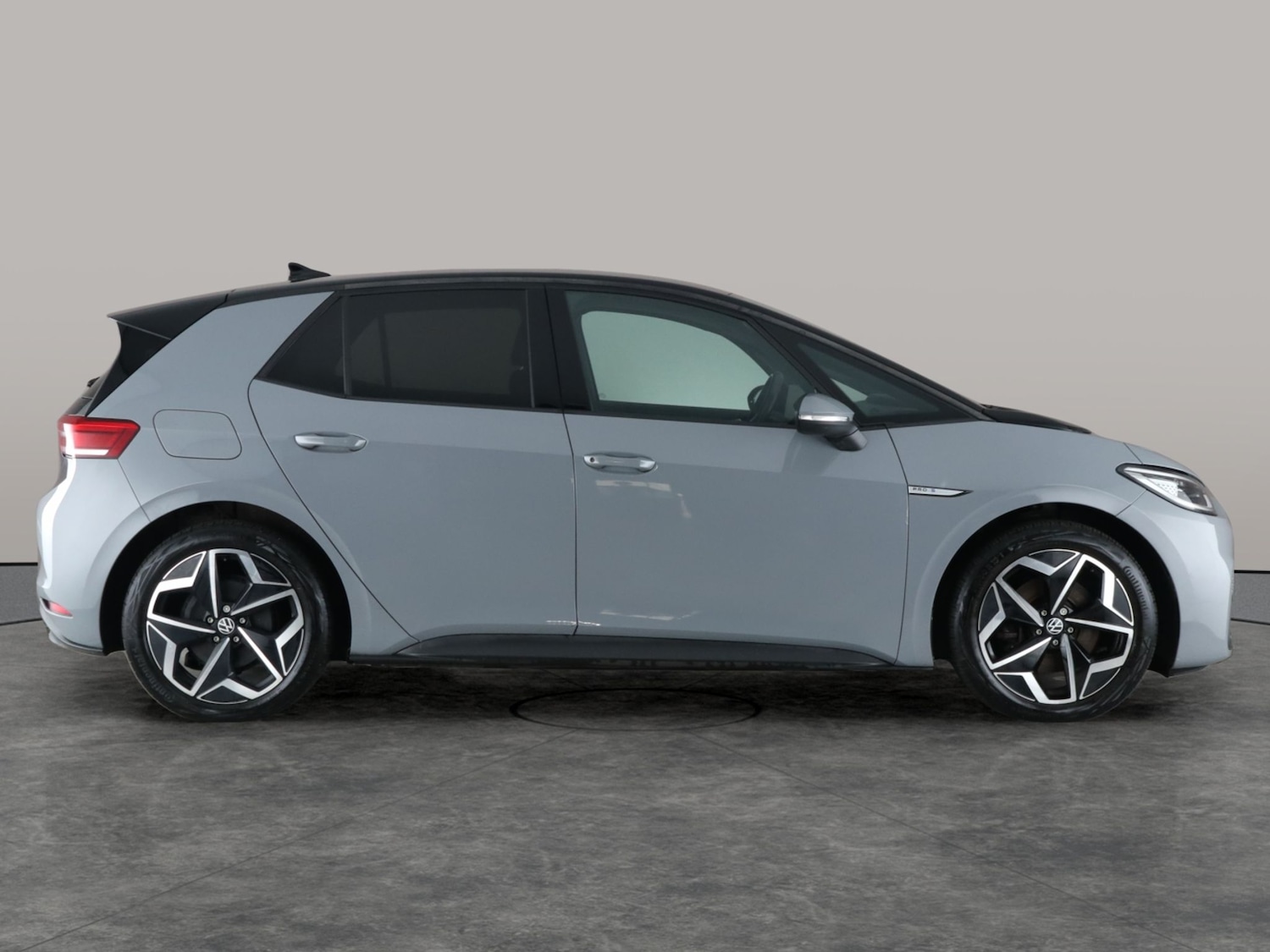 Used Volkswagen ID.3 2021 for sale - 76342327: Photo 11