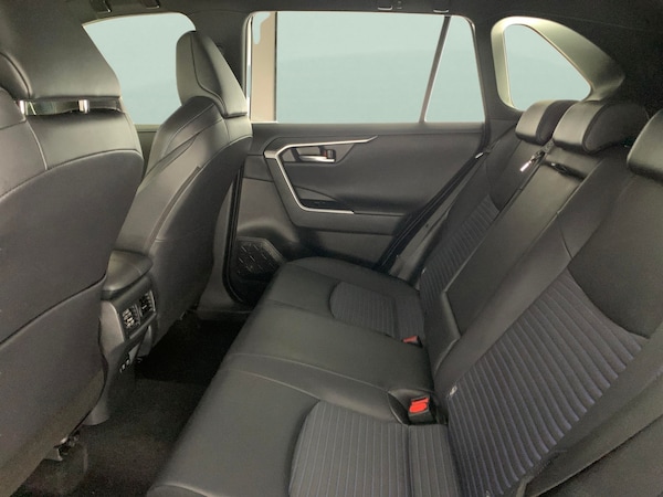Used Toyota RAV4 2021 for sale - 76222324: Photo 36