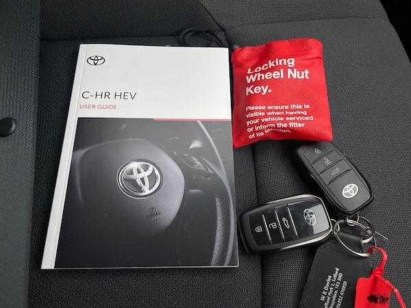 Used Toyota C-HR 2023 for sale - 76204983: Photo 45