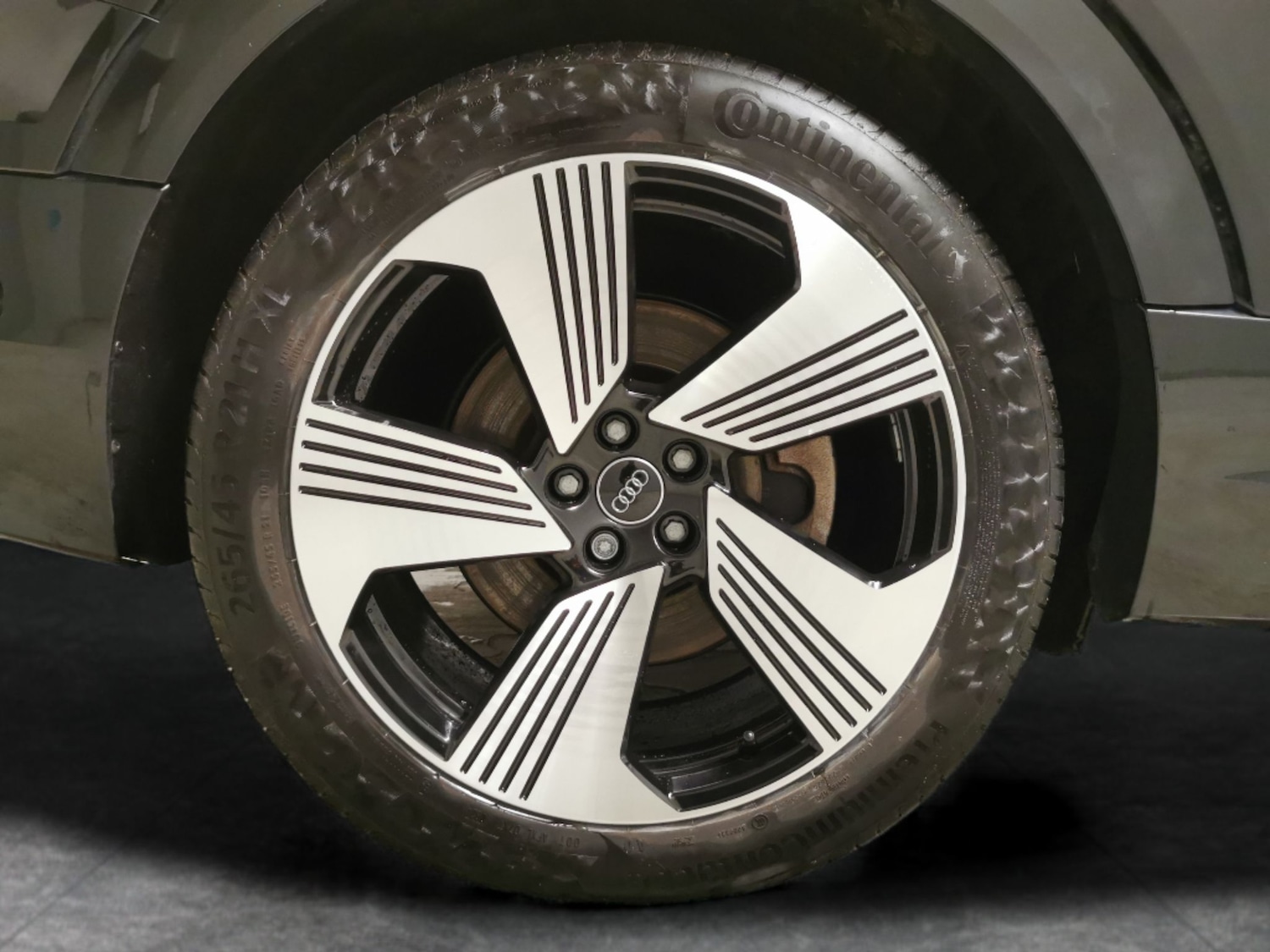 Used Audi e-tron 2021 for sale - 77210853: Photo 25