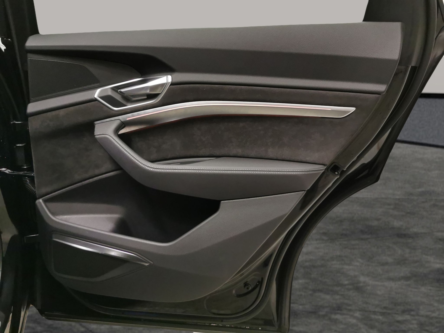 Used Audi e-tron 2021 for sale - 77210853: Photo 29