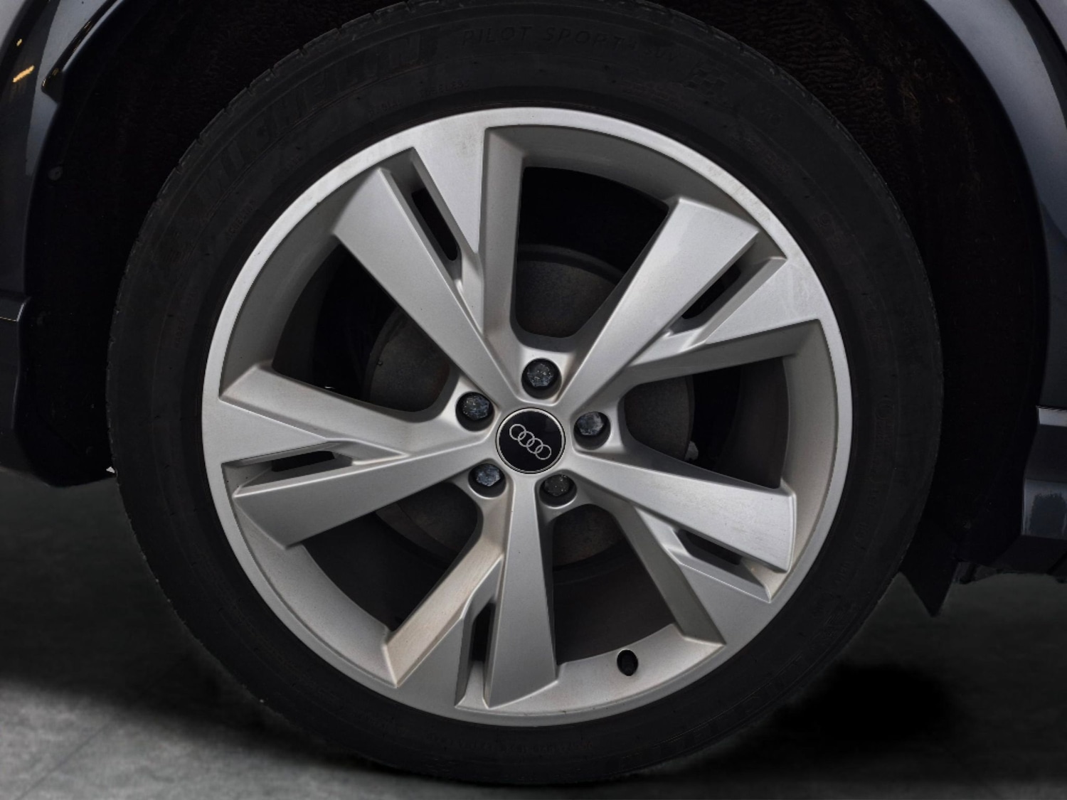 Used Audi Q4 e-tron 2023 for sale - 77638271: Photo 27