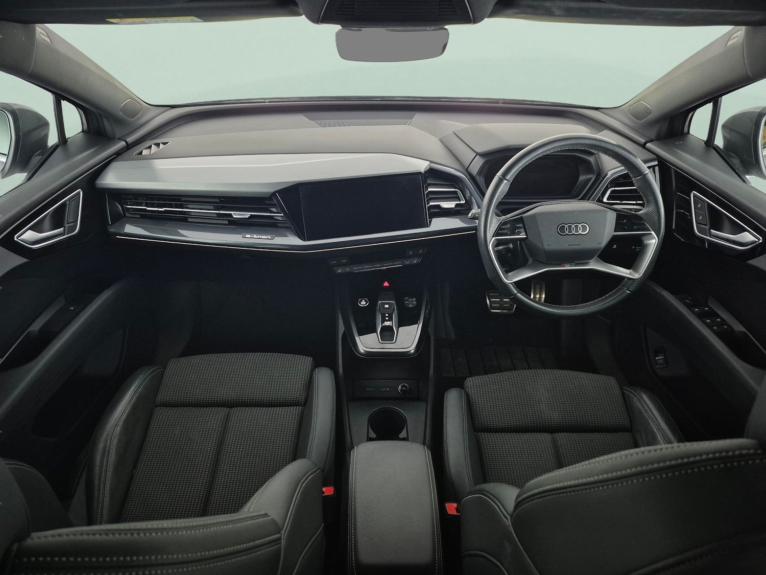 Used Audi Q4 e-tron 2023 for sale - 77638271: Photo 5