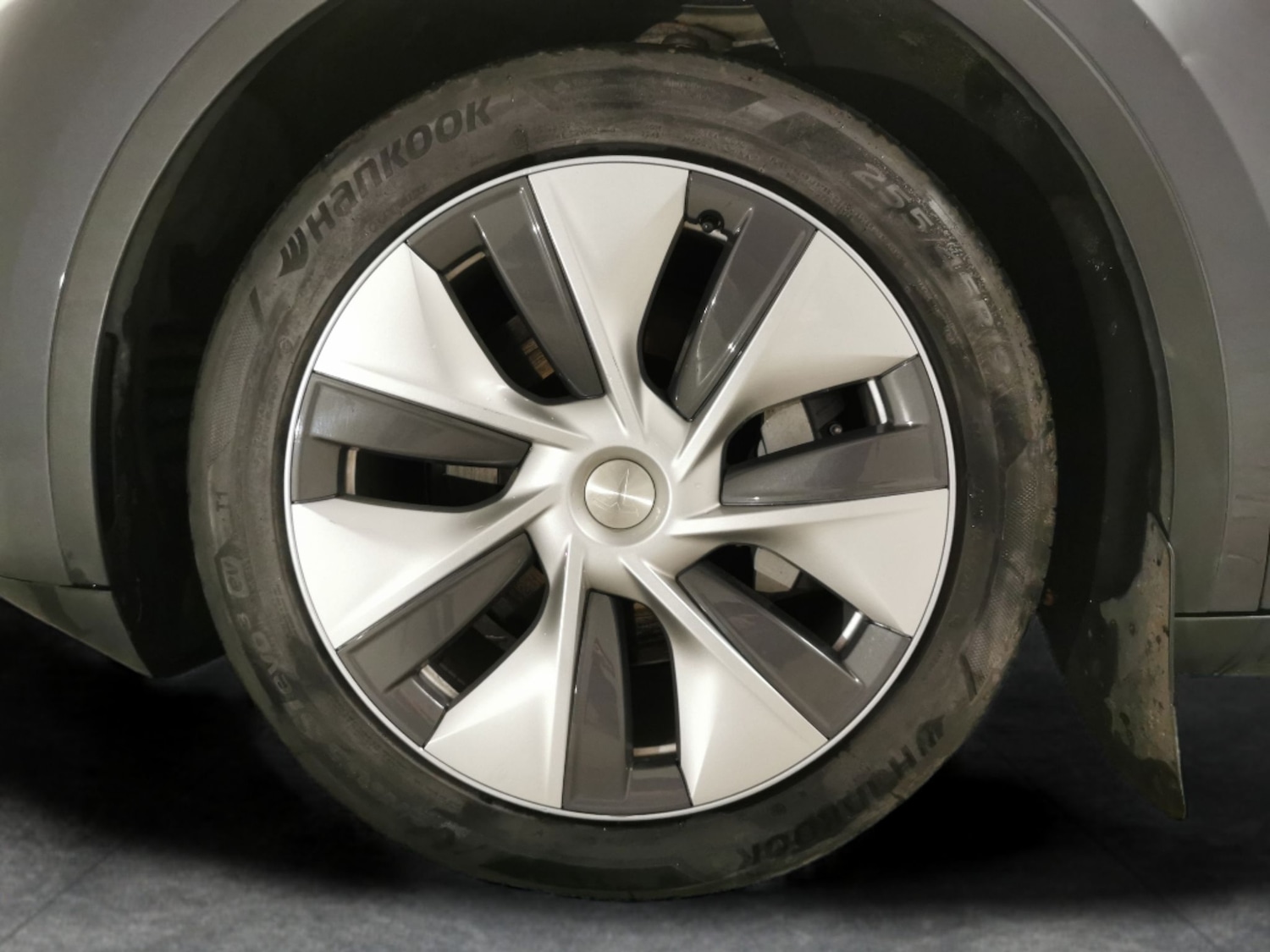 Used Tesla Model Y 2023 for sale - 76818986: Photo 23