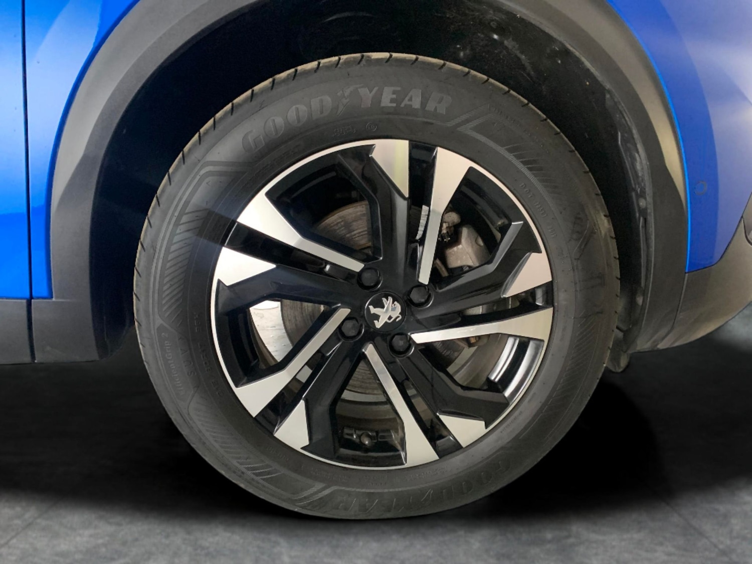 Used Peugeot E-2008 2022 for sale - 76182303: Photo 29