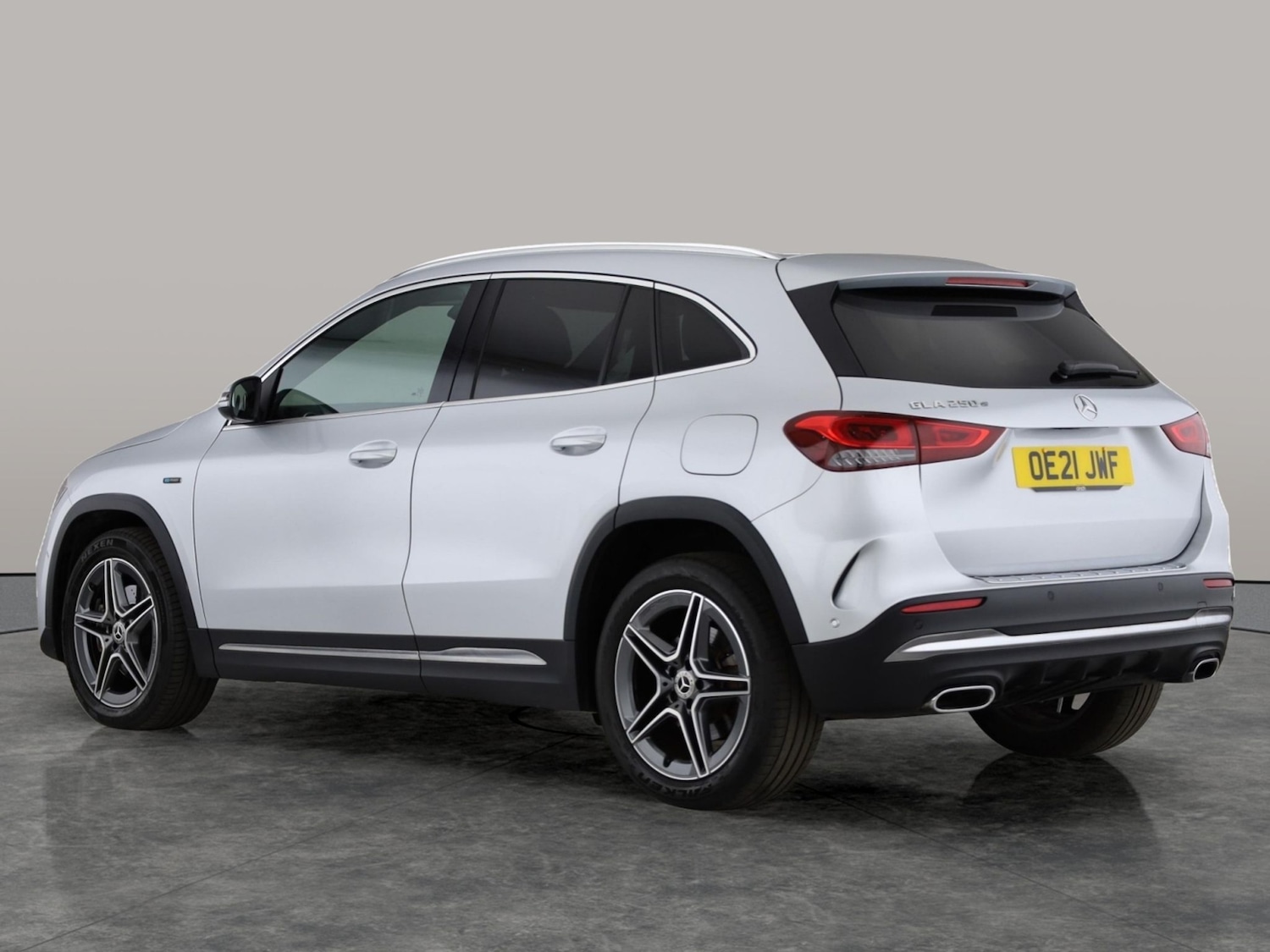 Used Mercedes-Benz GLA 2021 for sale - 76958357: Photo 8