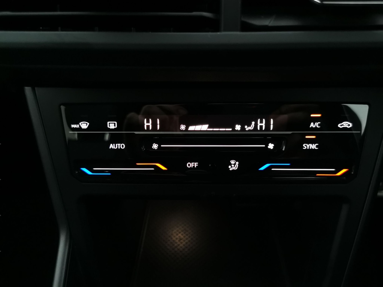 Used Volkswagen Polo 2022 for sale - 77036540: Photo 15