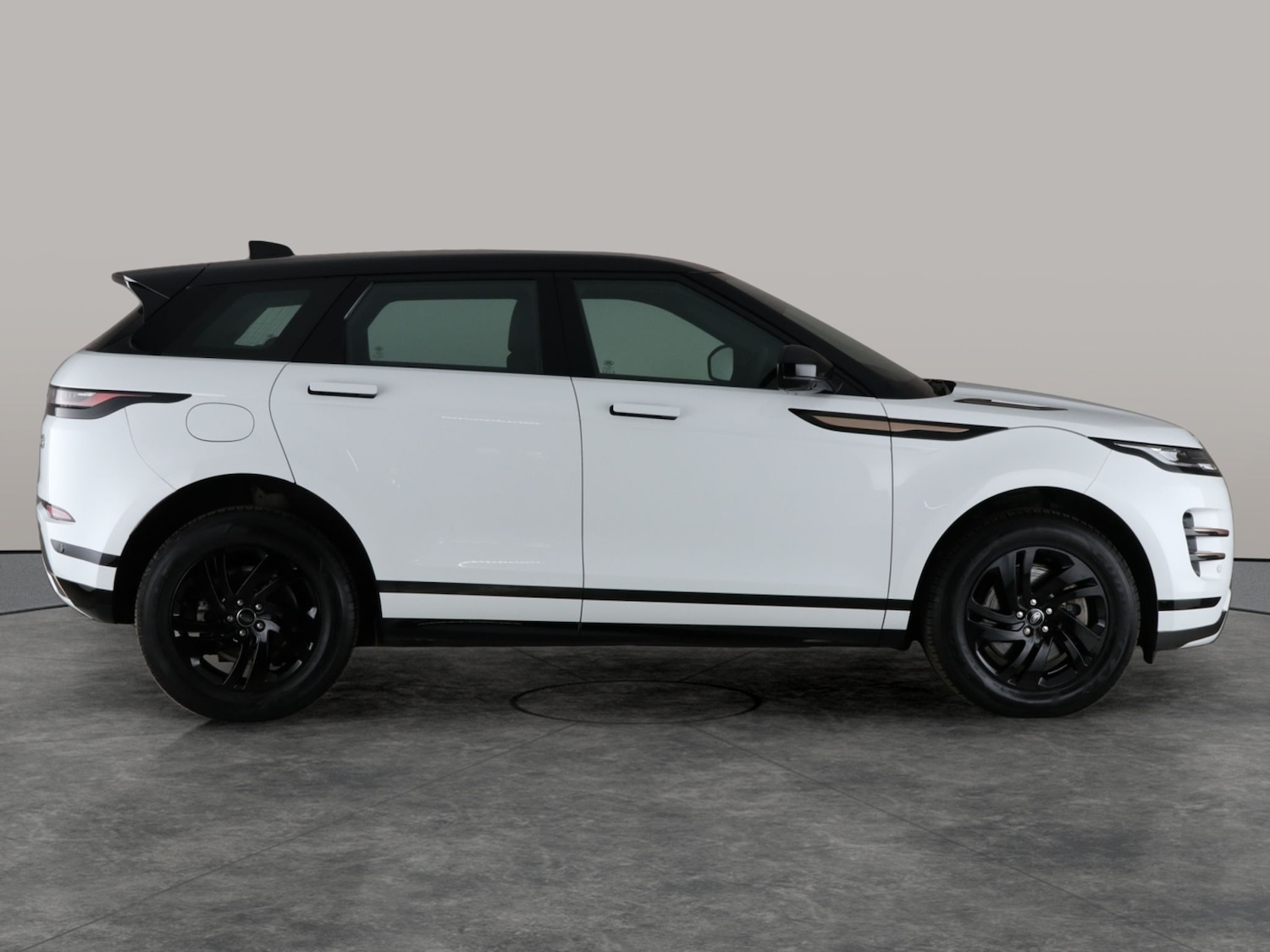 Used Land Rover Range Rover Evoque 2023 for sale - 76332922: Photo 11