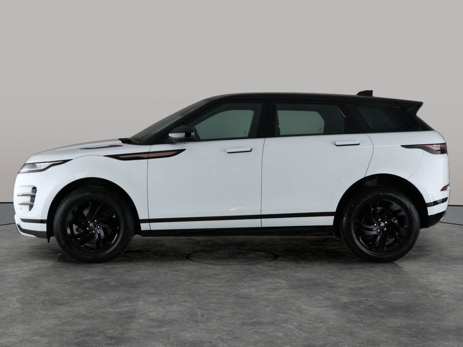 Used Land Rover Range Rover Evoque 2023 for sale - 76332922: Photo 16