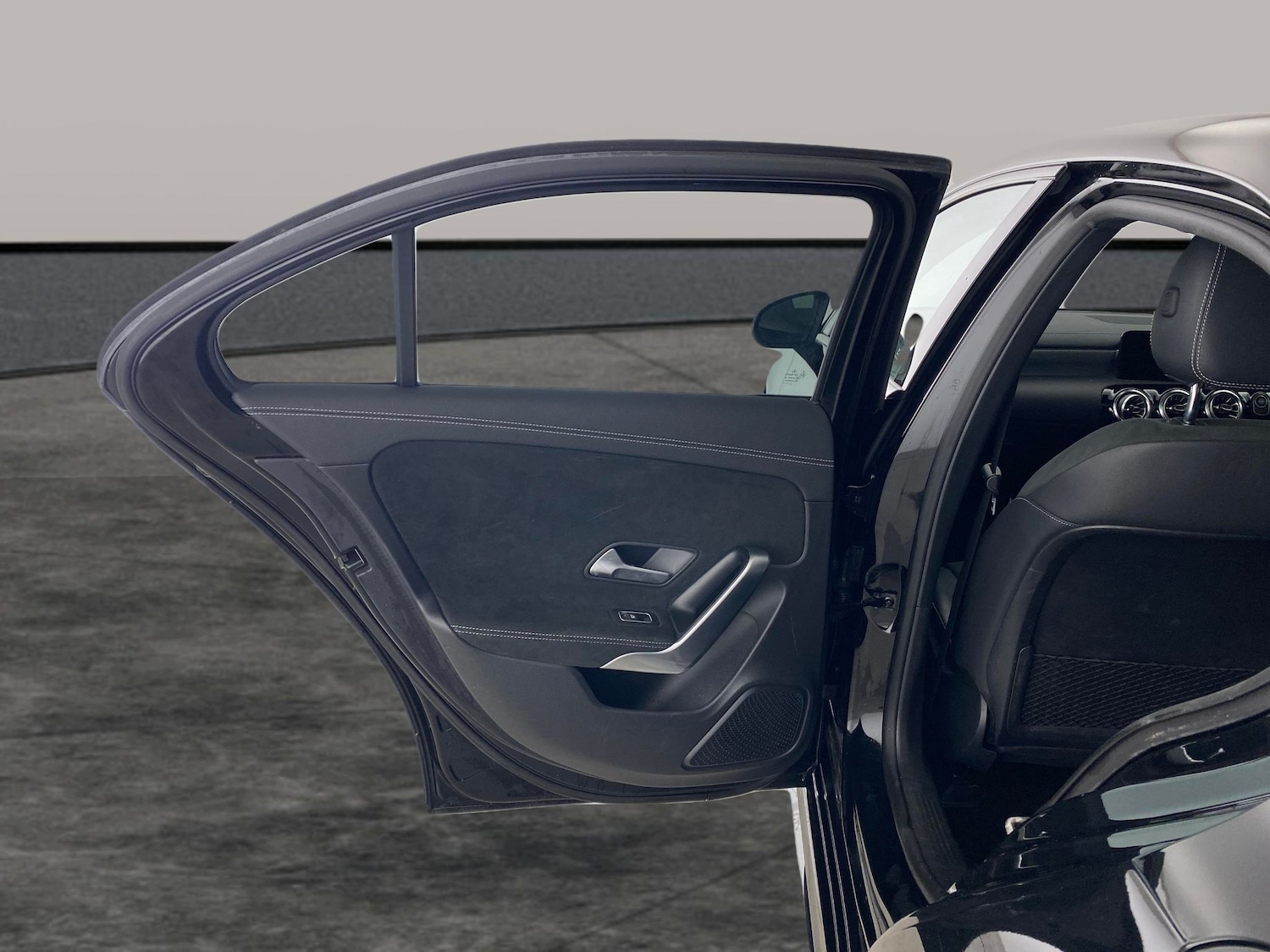 Used Mercedes-Benz A-Class 2021 for sale - 77198681: Photo 26