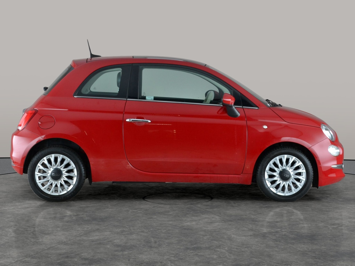 Used Fiat 500 2017 for sale - 76931942: Photo 8
