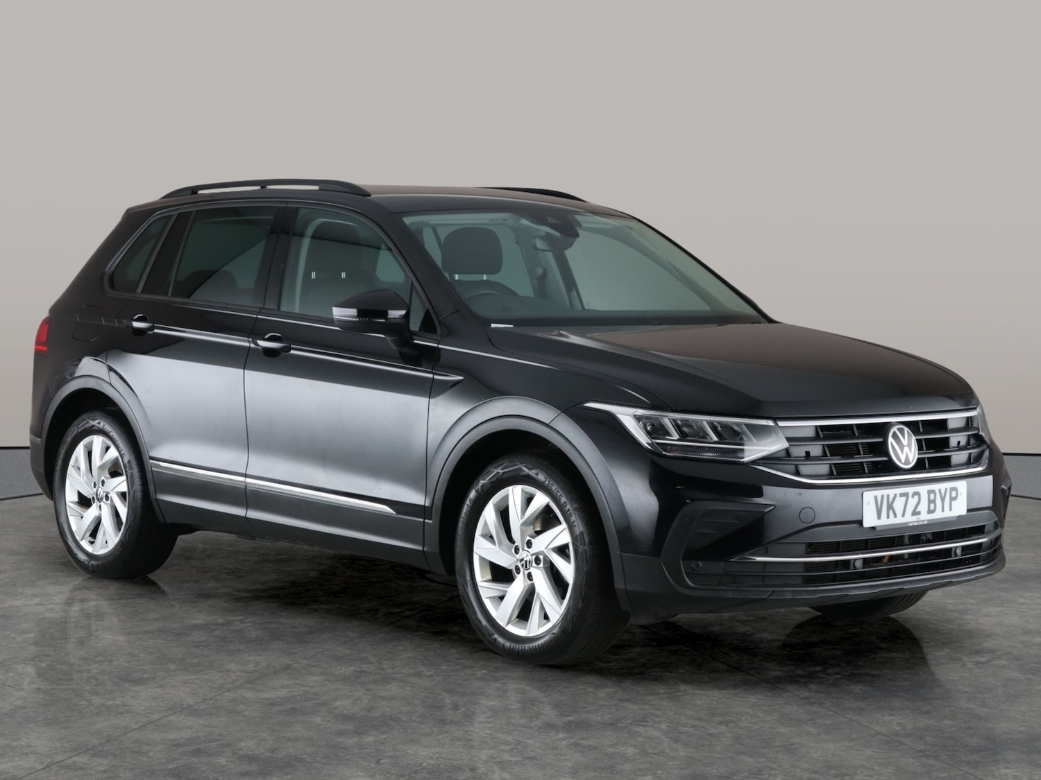 Used Volkswagen Tiguan 2022 for sale - 76922179: Photo 8