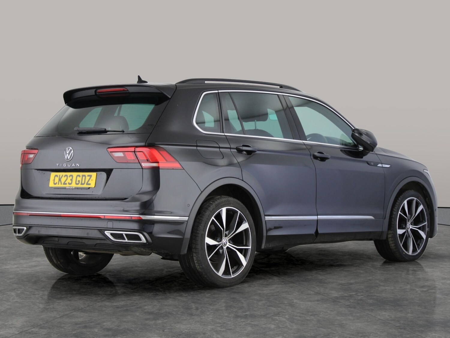 Used Volkswagen Tiguan 2023 for sale - 78054077: Photo 8