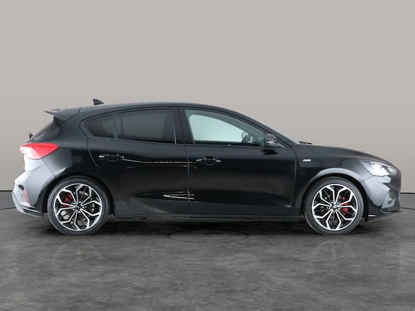 Used Ford Focus 2020 for sale - 76222926: Photo 11