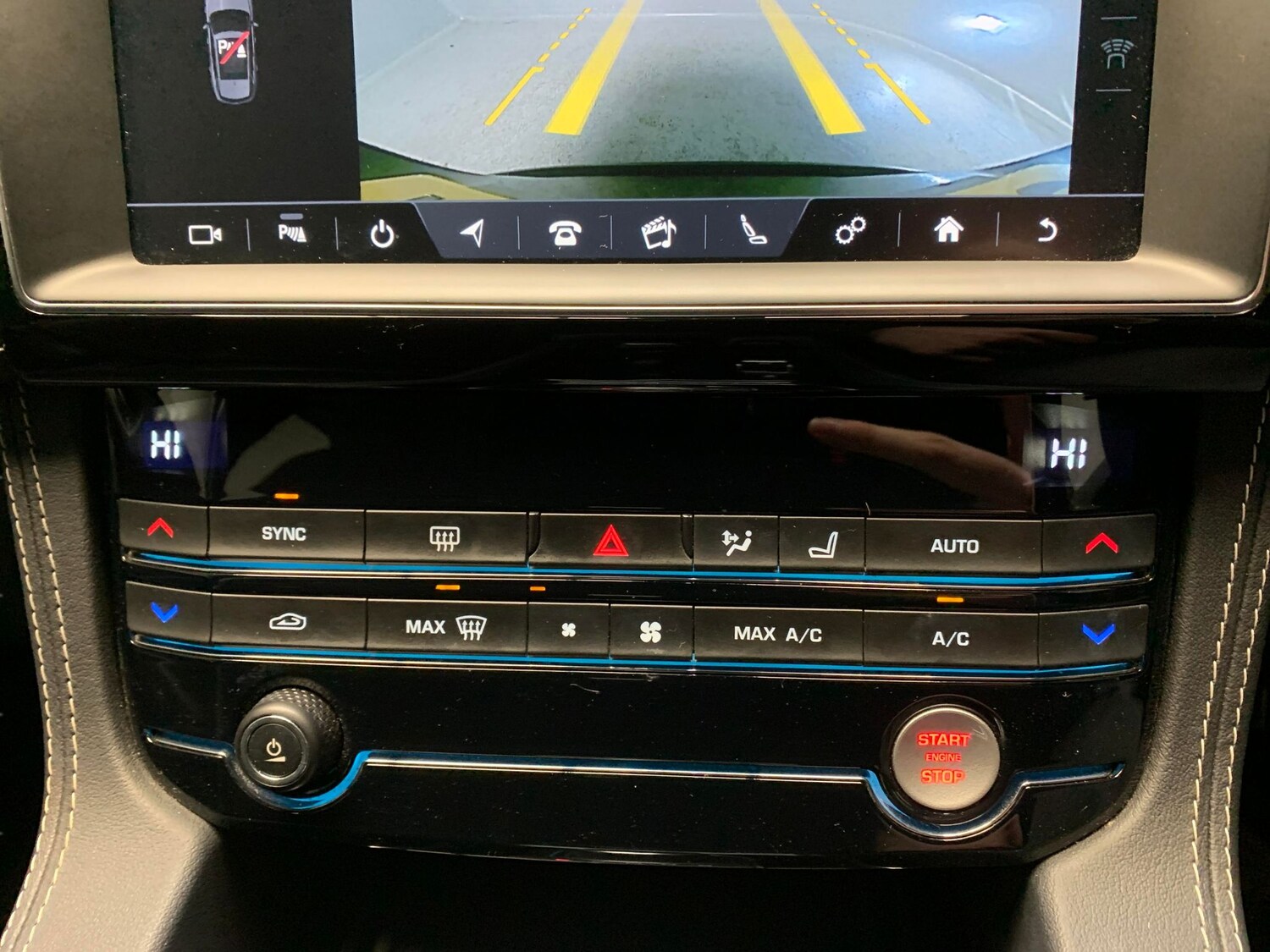 Used Jaguar F-Pace 2020 for sale - 77810629: Photo 18