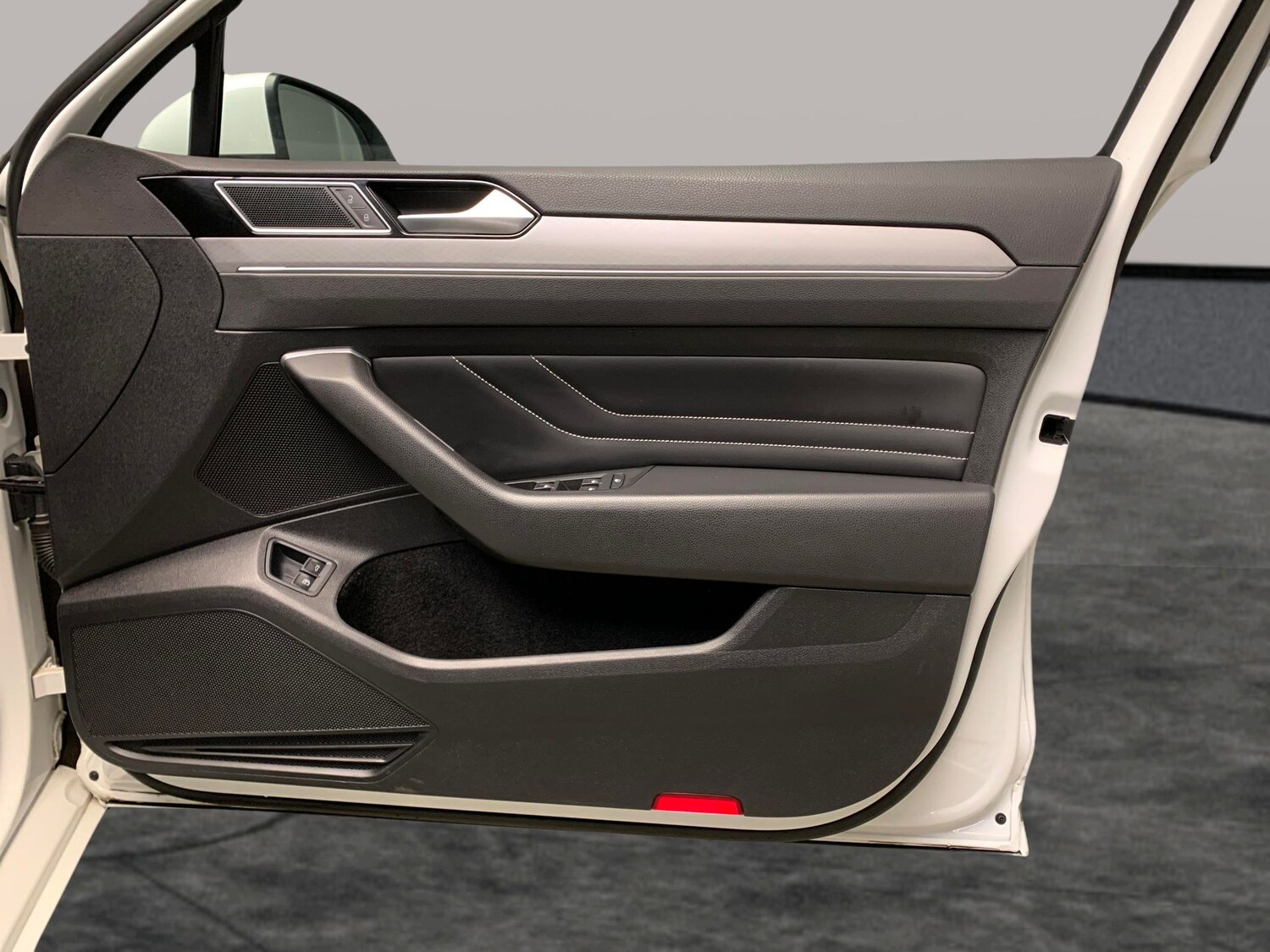 Used Volkswagen Passat 2021 for sale - 76623890: Photo 34