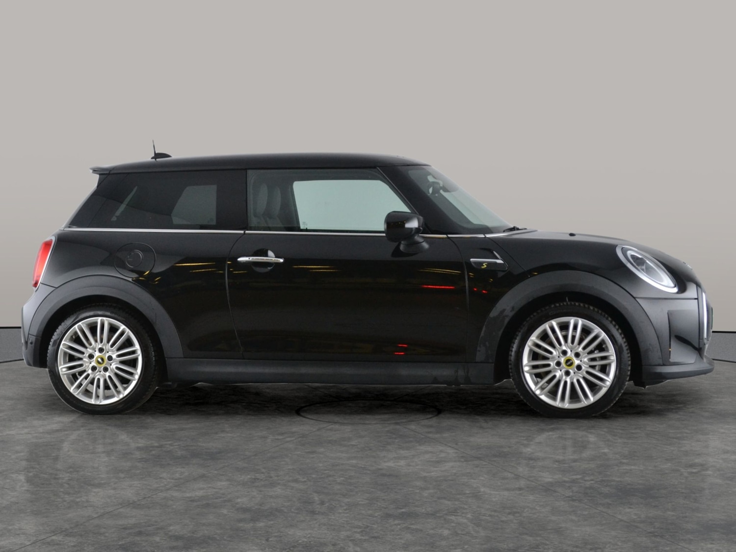 Used MINI Hatch 2021 for sale - 76978235: Photo 11