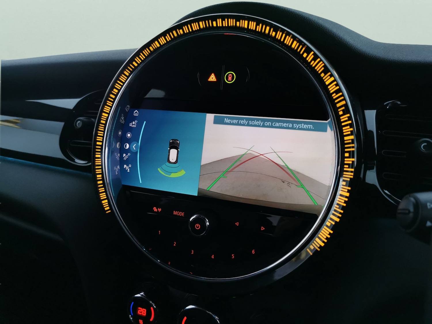 Used MINI Hatch 2021 for sale - 76978235: Photo 5