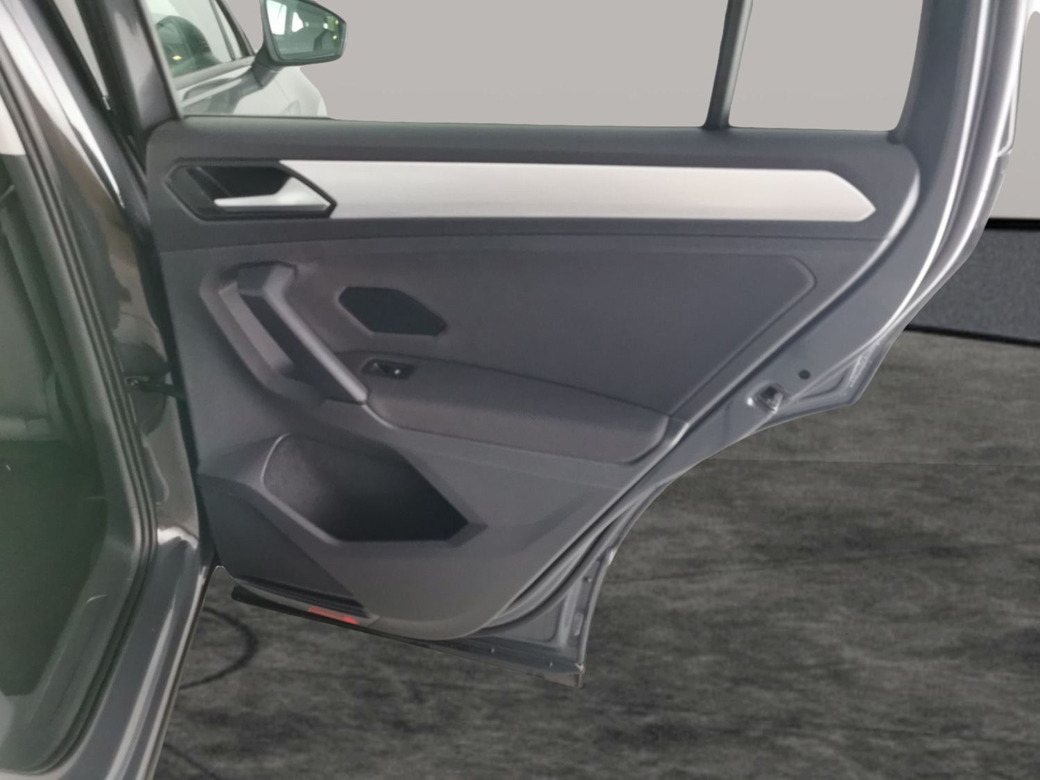 Used Volkswagen Tiguan 2021 for sale - 77399444: Photo 25