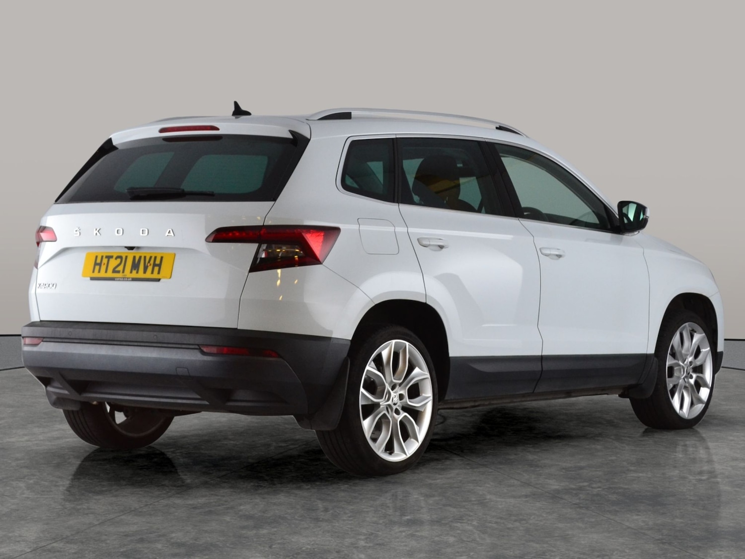 Used Skoda Karoq 2021 for sale - 76288417: Photo 13
