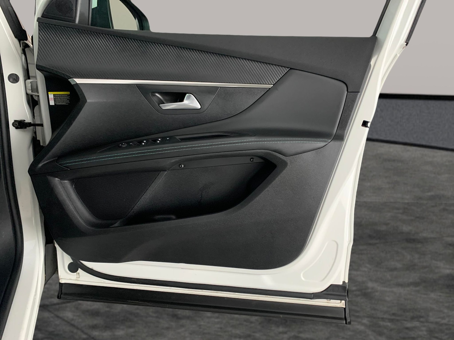 Used Peugeot 5008 2021 for sale - 76542623: Photo 30