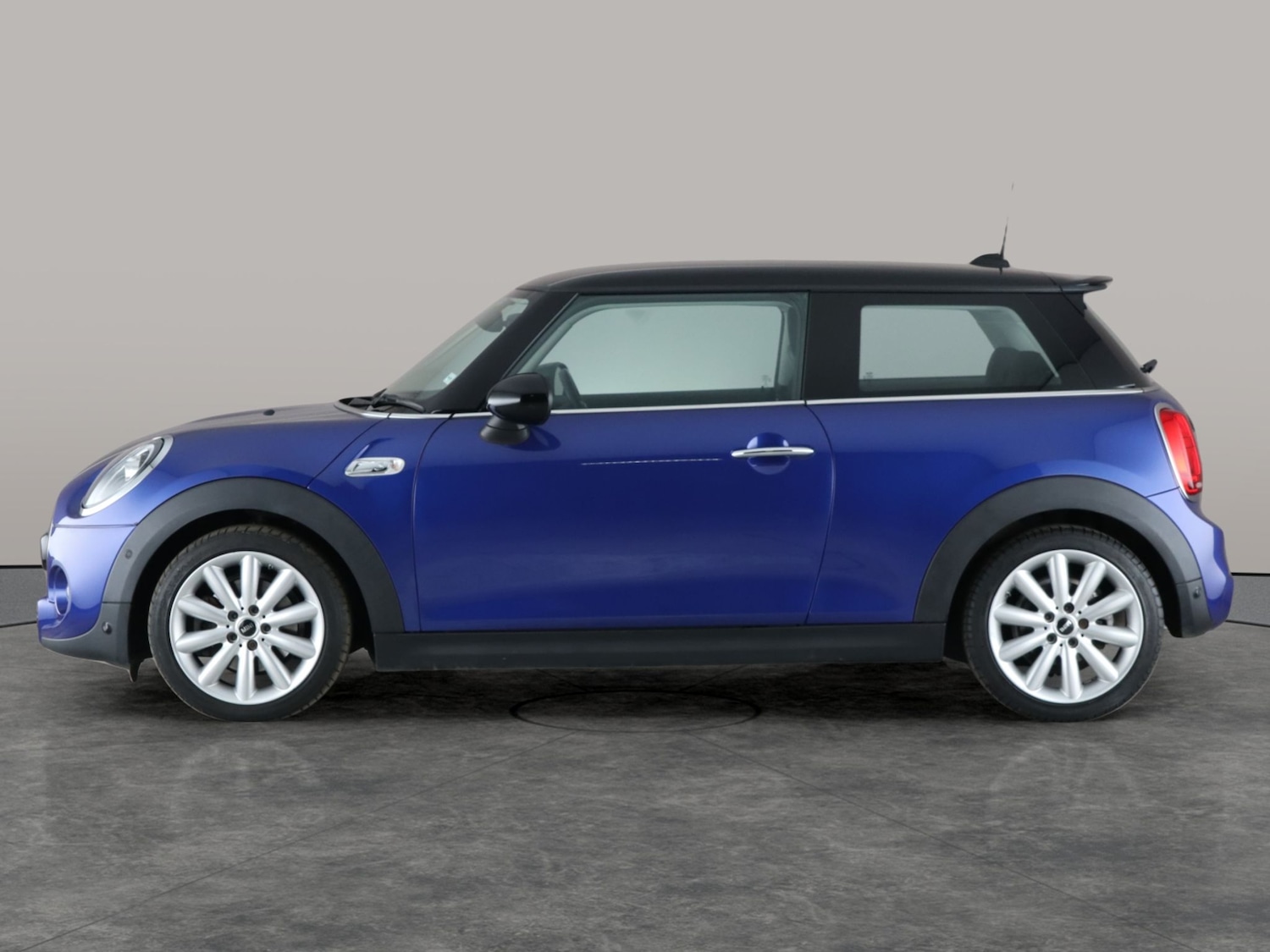 Used MINI Hatch 2019 for sale - 76480139: Photo 14