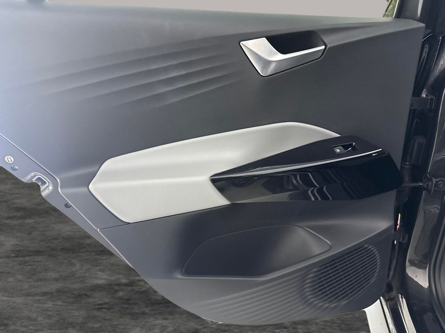 Used Volkswagen ID.3 2023 for sale - 77889002: Photo 24