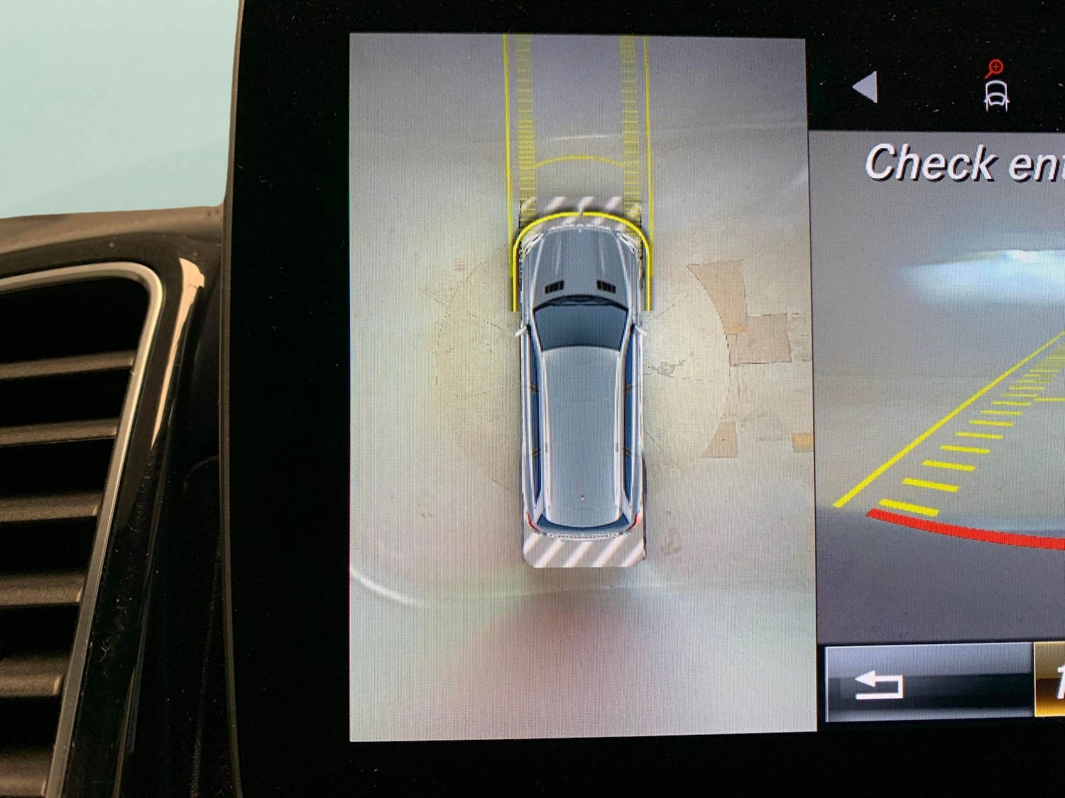 Used Mercedes-Benz GLS 2019 for sale - 76392127: Photo 28