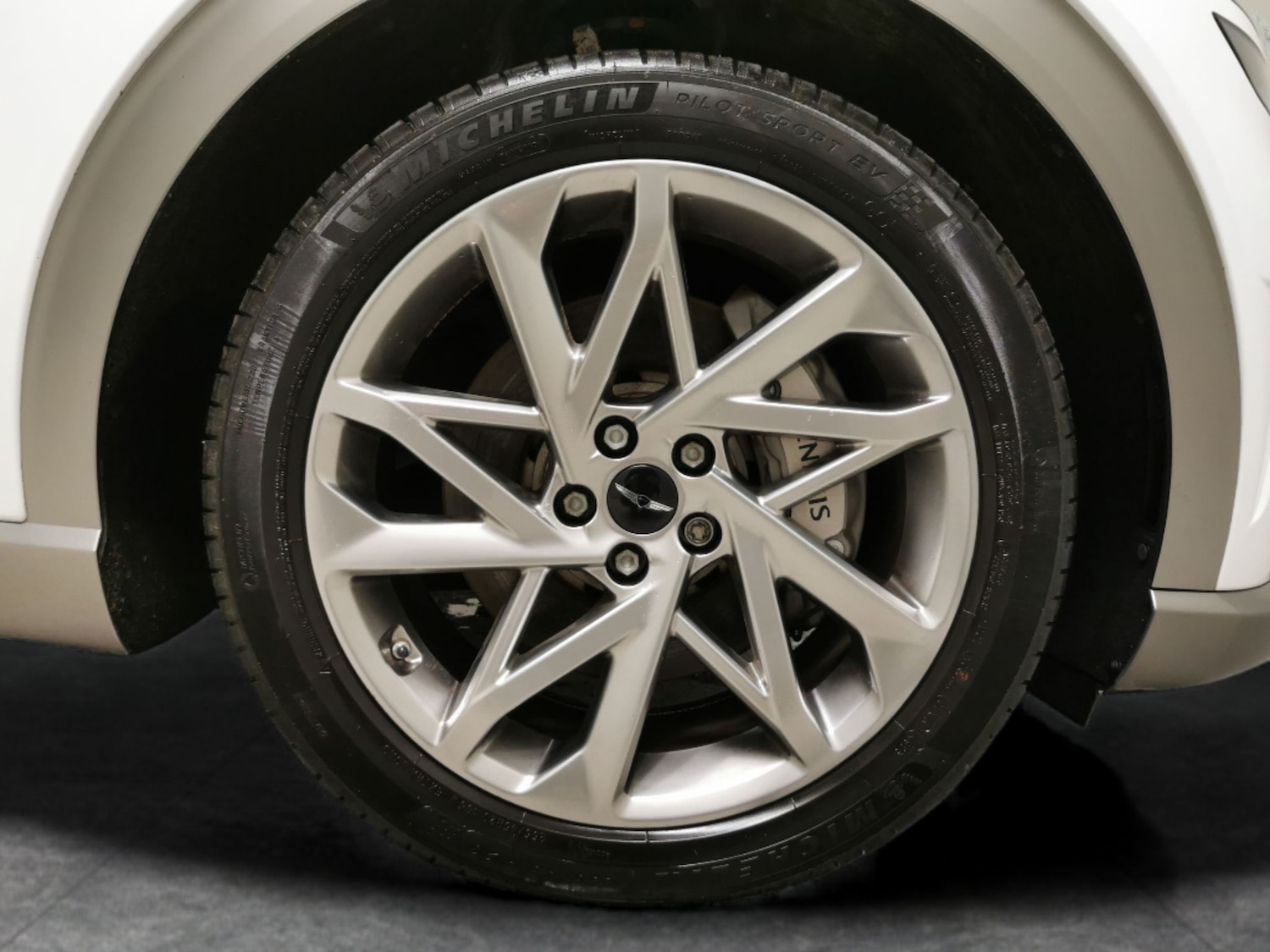 Used Genesis GV60 2024 for sale - 76668650: Photo 22